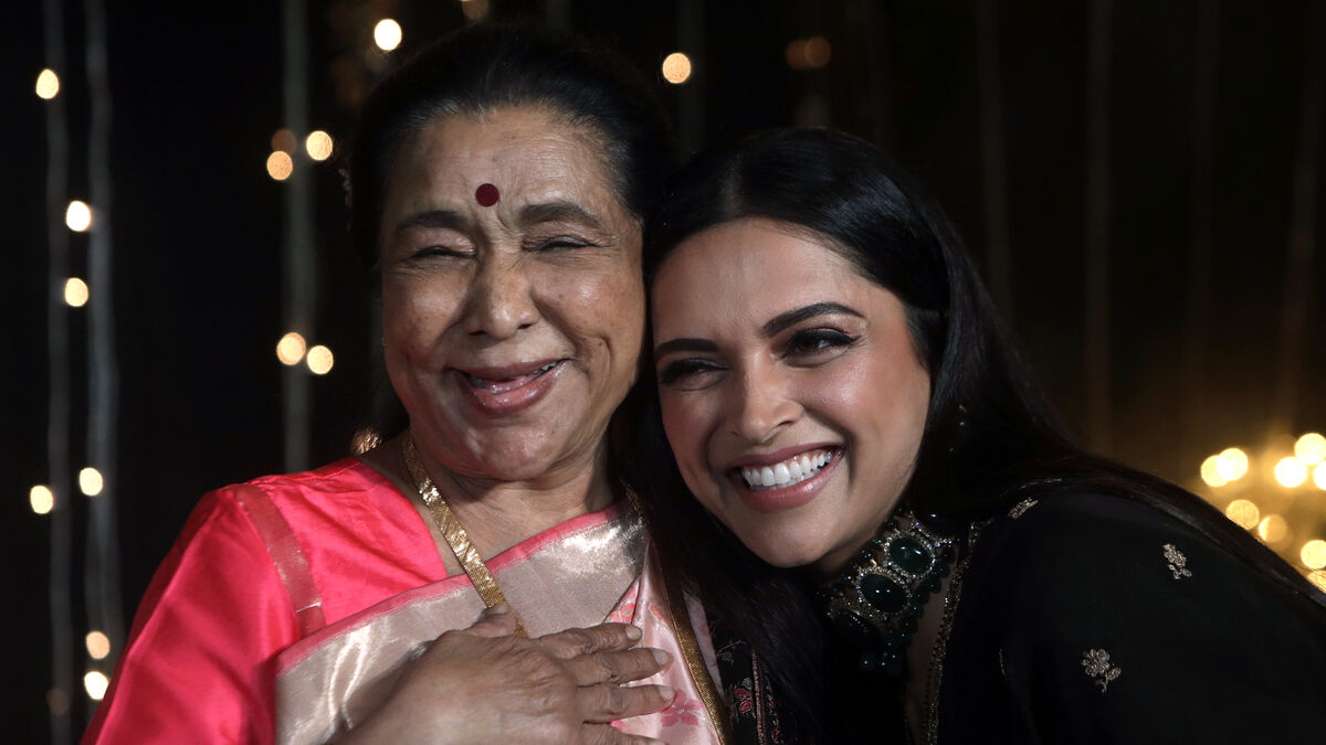 Legendary Bollywood star Asha Bhosle