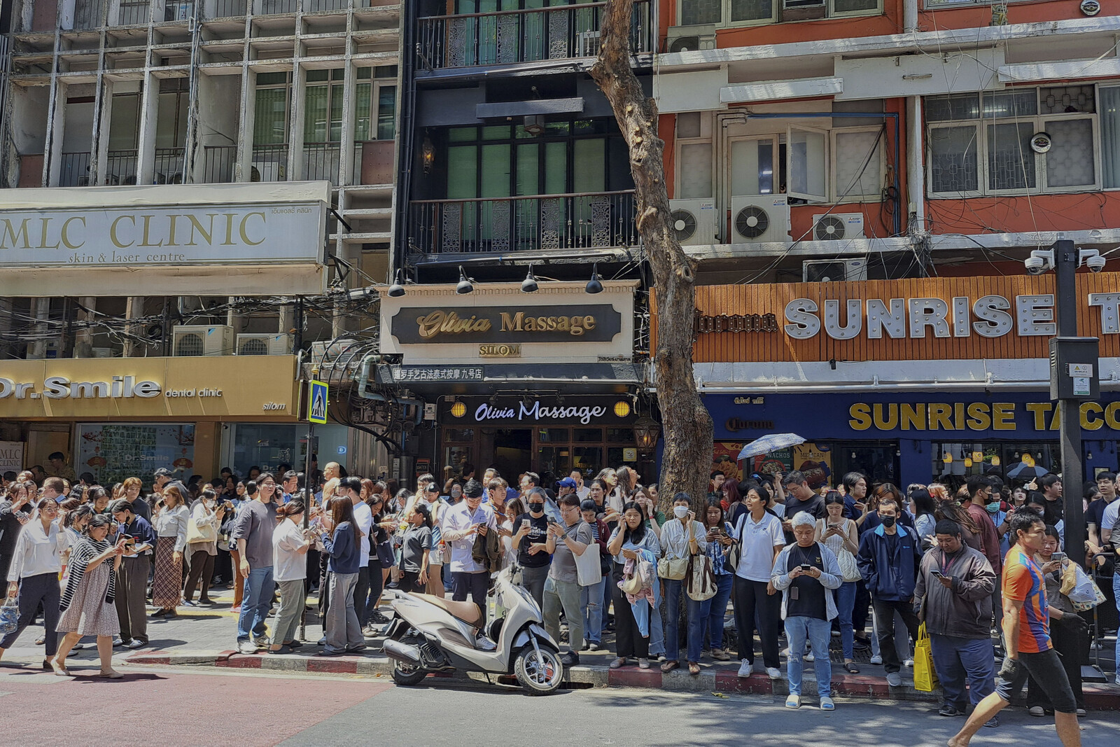 Swedes in Bangkok Share Earthquake