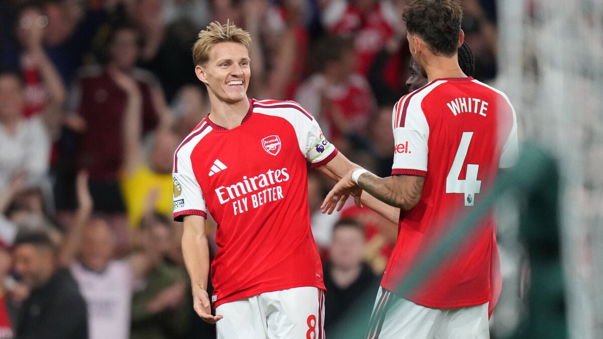 Gyökeres on the bench as Arsenal open Premier League season with 3-0 win over Coventry