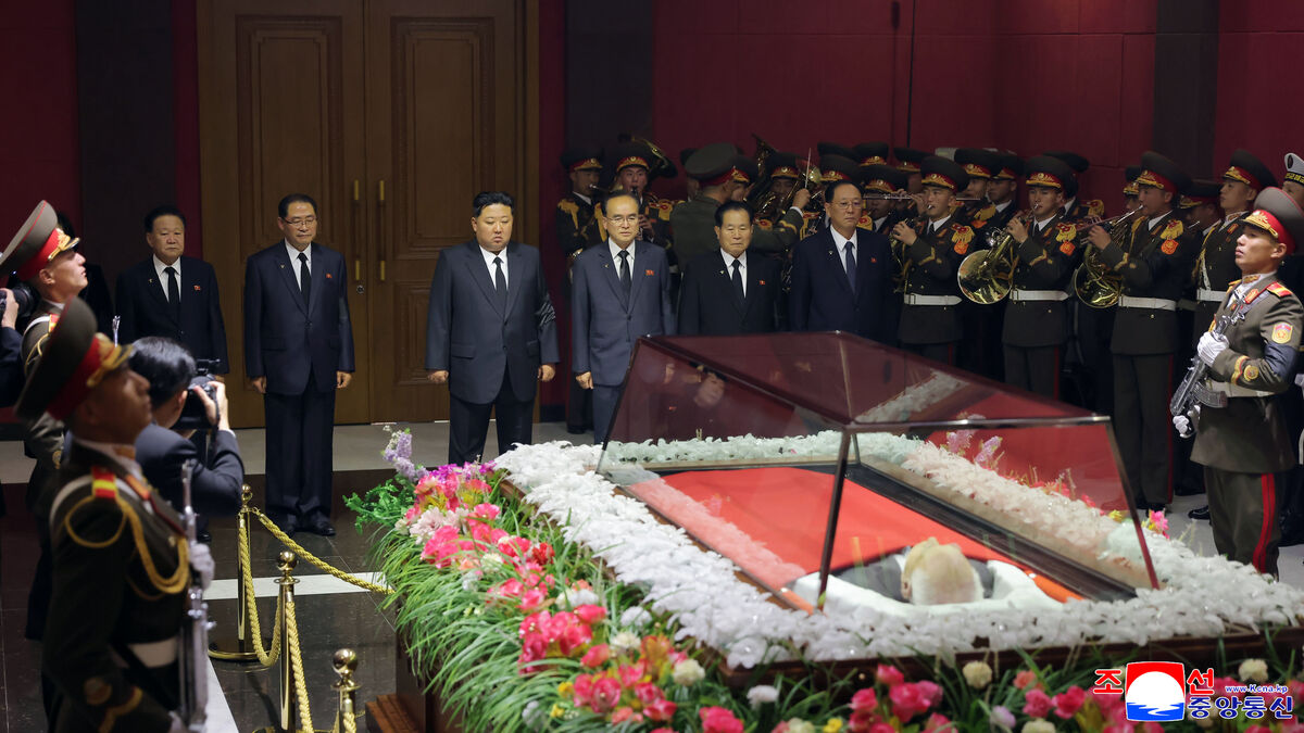 North Korean leader dead