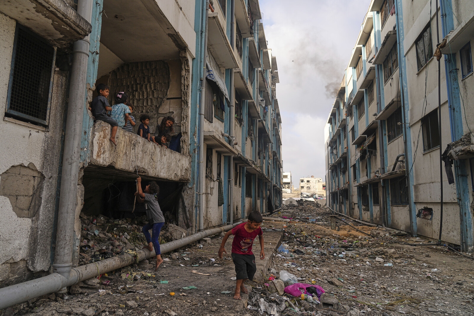Calls for Gaza Ceasefire Grow After Iran Agreement