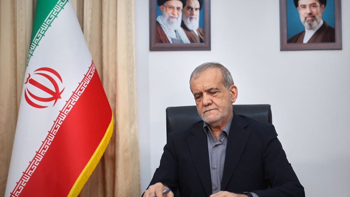 Iranian President says it is difficult to communicate with Ayatollah Khamenei amid public absence