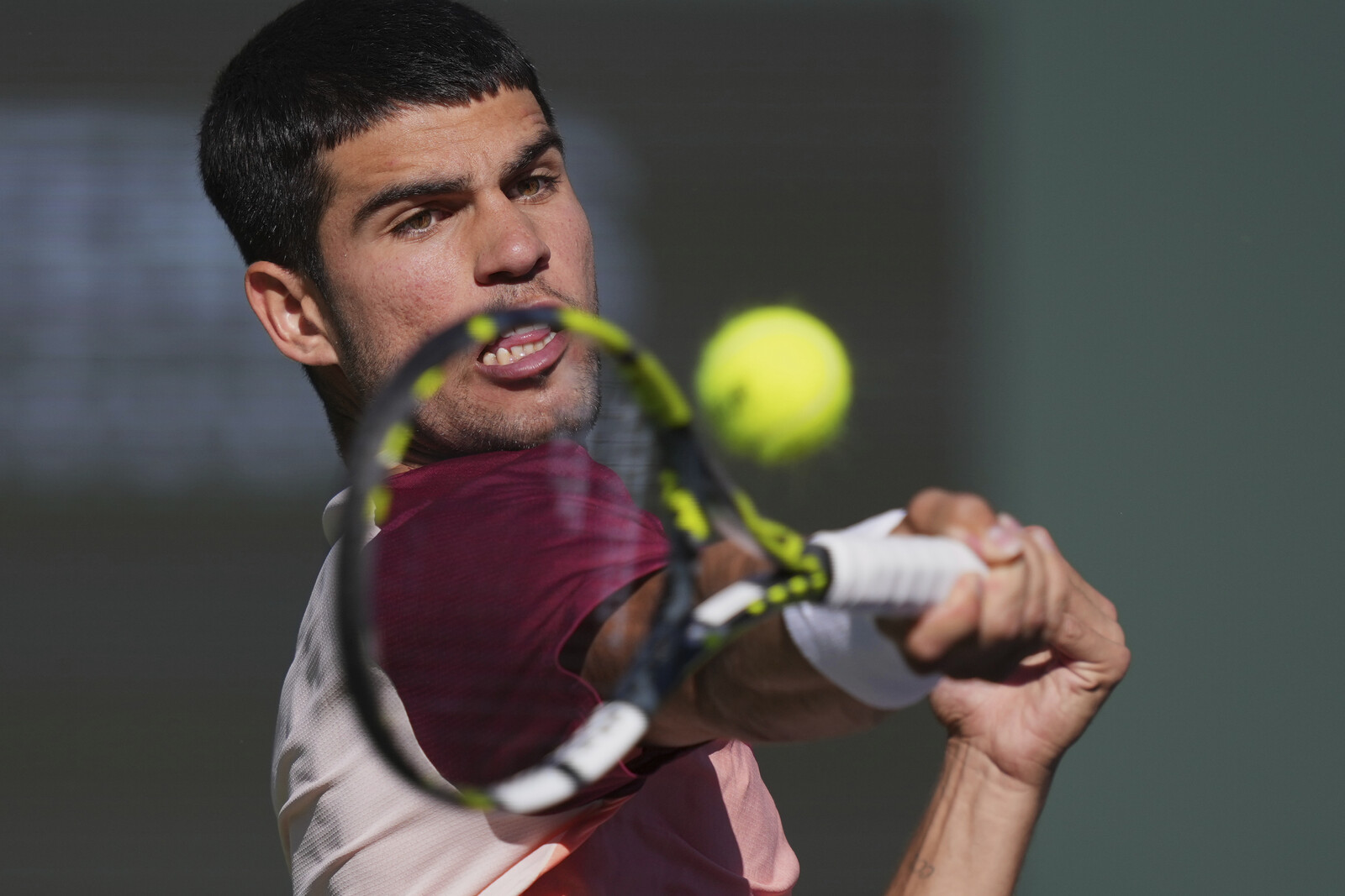 Carlos Alcaraz Upset by 37-Year-Old David Goffin in Miami Tournament
