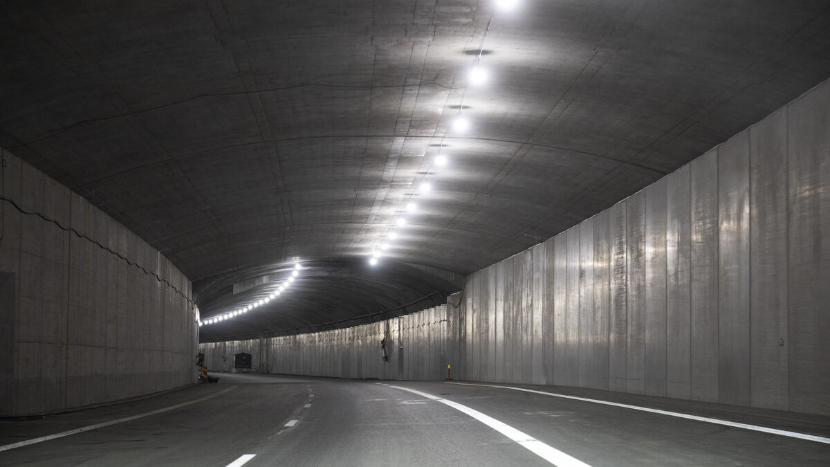 Stockholm Road Tunnel Agreement Reached Amid Subway Funding Debate