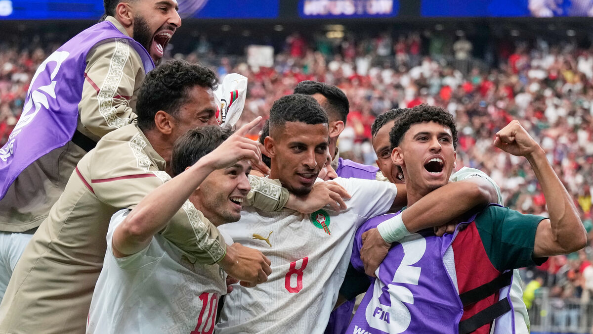 Morocco reach World Cup quarterfinals, but Ismail Saibari injury mars win over Canada