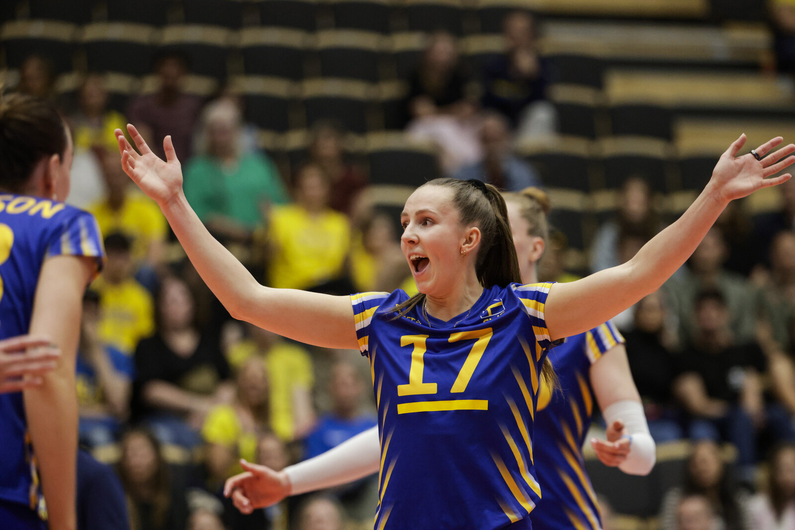 Sweden's Haak Sisters Ready for