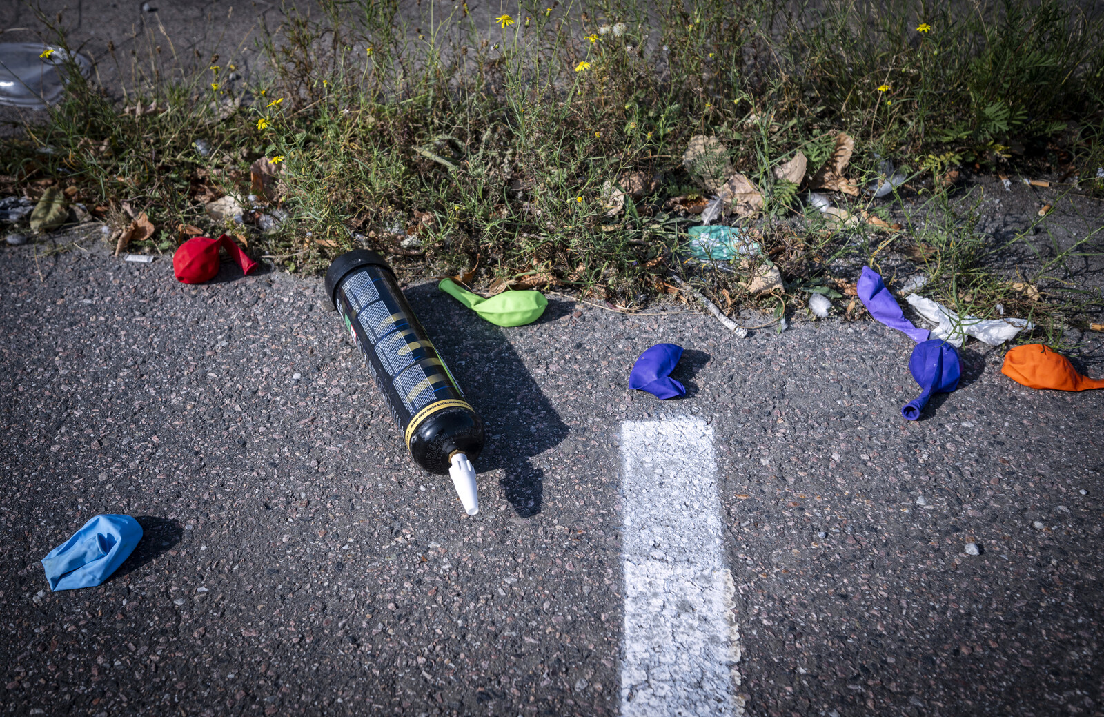 Almost 1,000 calls about laughing gas this year
