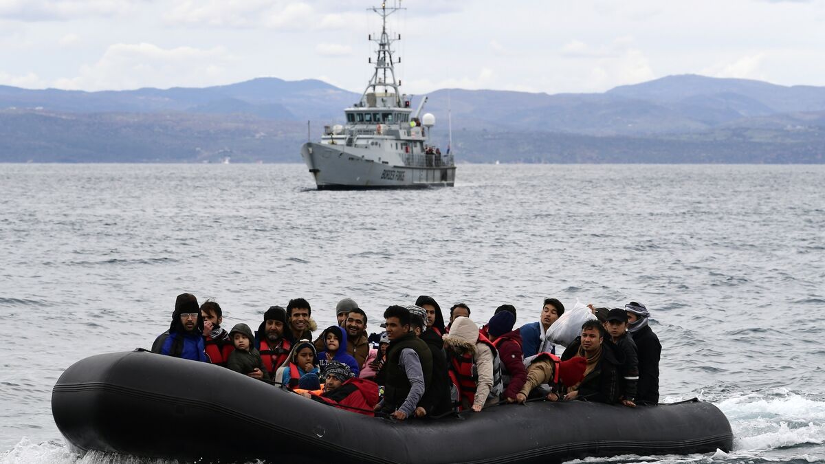 Yes to asylum centers outside