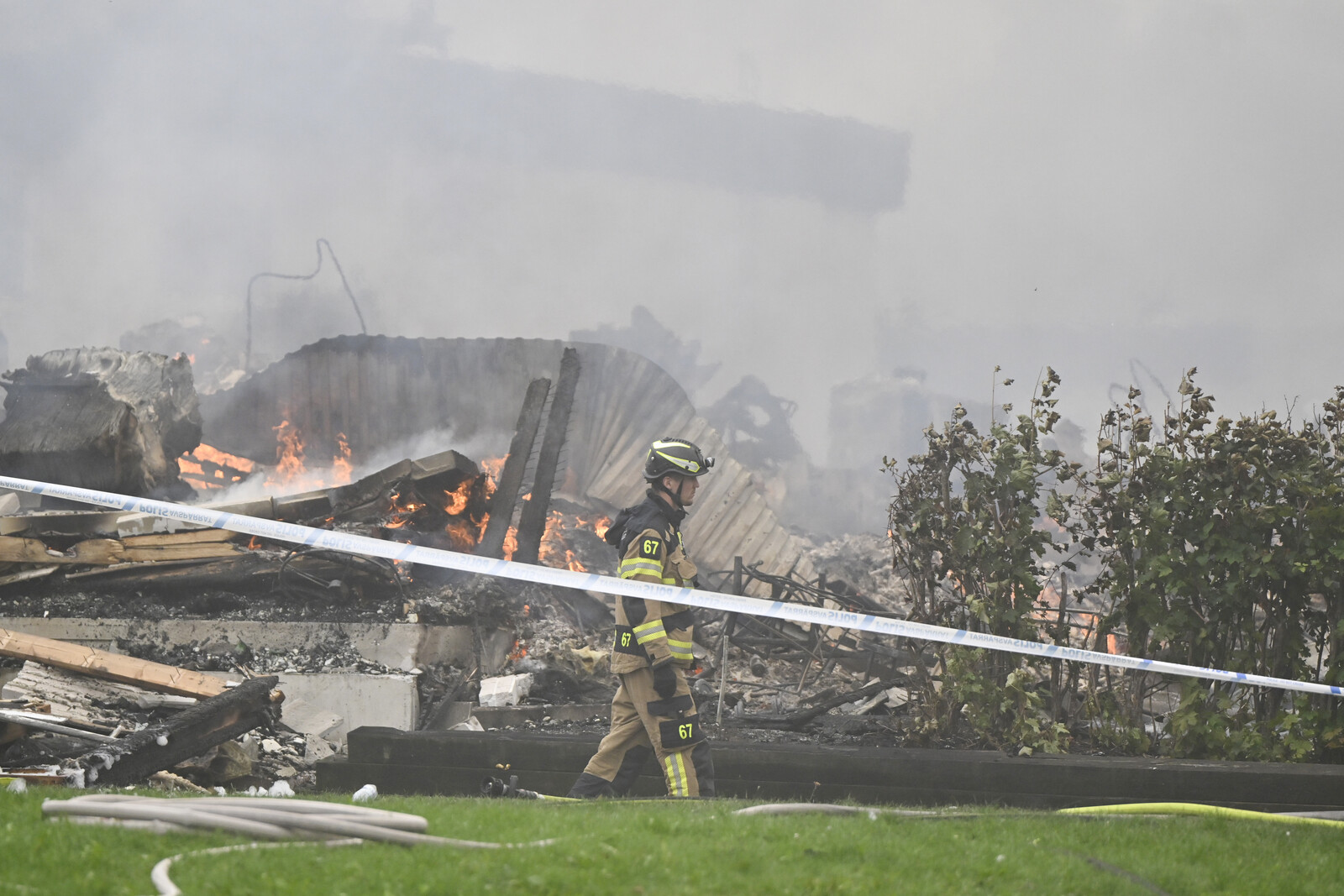 Fire in Upplands Bro Row Houses Under Control