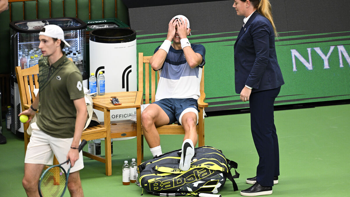 Danish Tennis Star Holger Rune Undergoes Surgery After Injury
