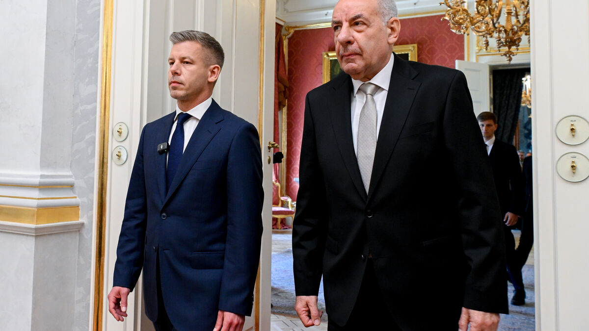 Hungarian parliament approves amendment allowing