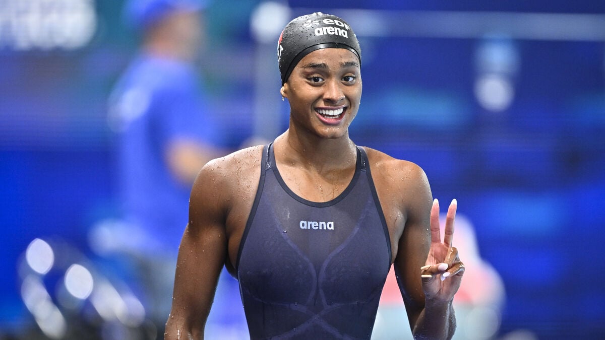 Sara Curtis breaks 50m backstroke world record again at European Championships