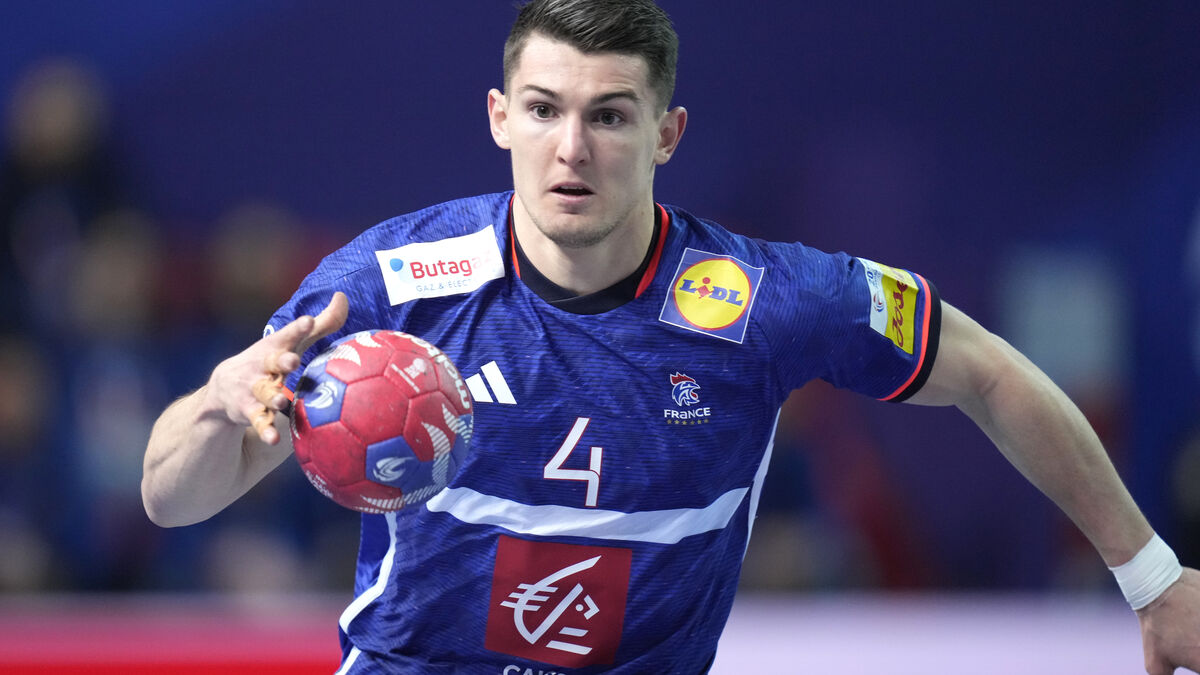 Reigning champion France's explosive start