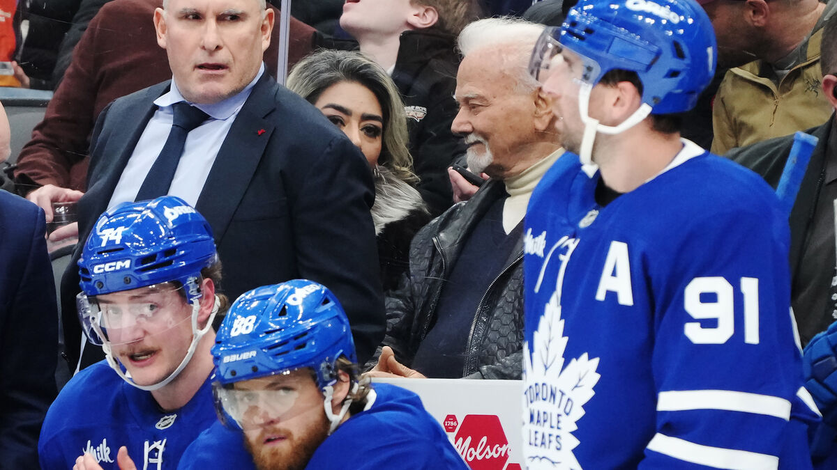 Toronto fires coach Craig Berube after team misses NHL playoffs