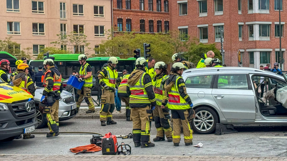 Girl dies after accident in