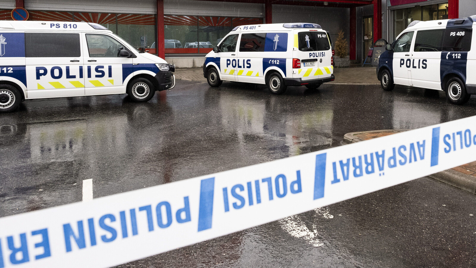 Multiple Swedes Detained in Finland