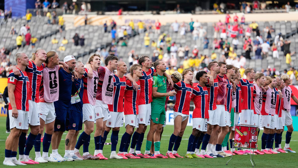 Norway face role model England in historic World Cup quarter-final