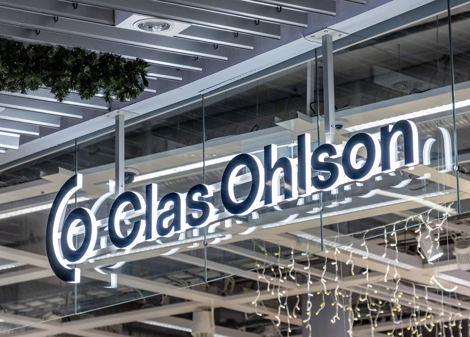 Clas Ohlson Sees Profit Rise in First Quarter with Strong Sales