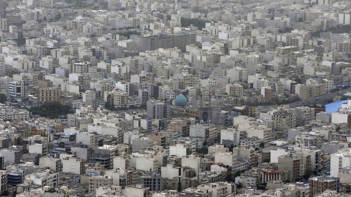 Iran Sentences Two French Citizens