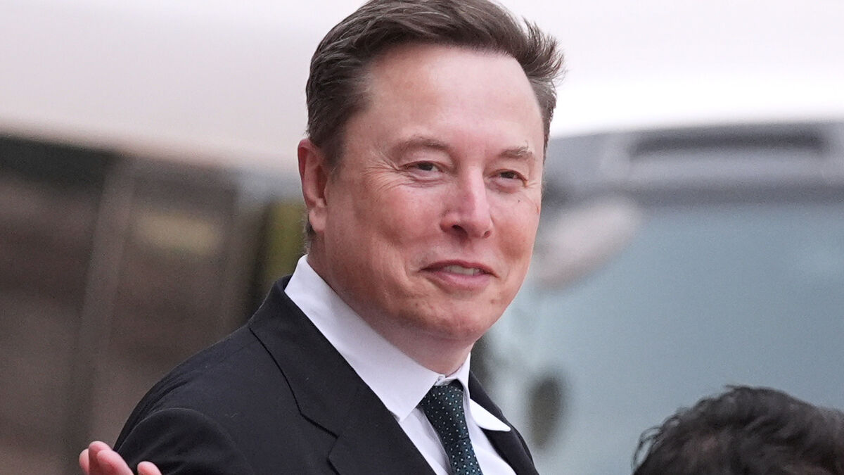 SpaceX ready for listing, largest IPO in history