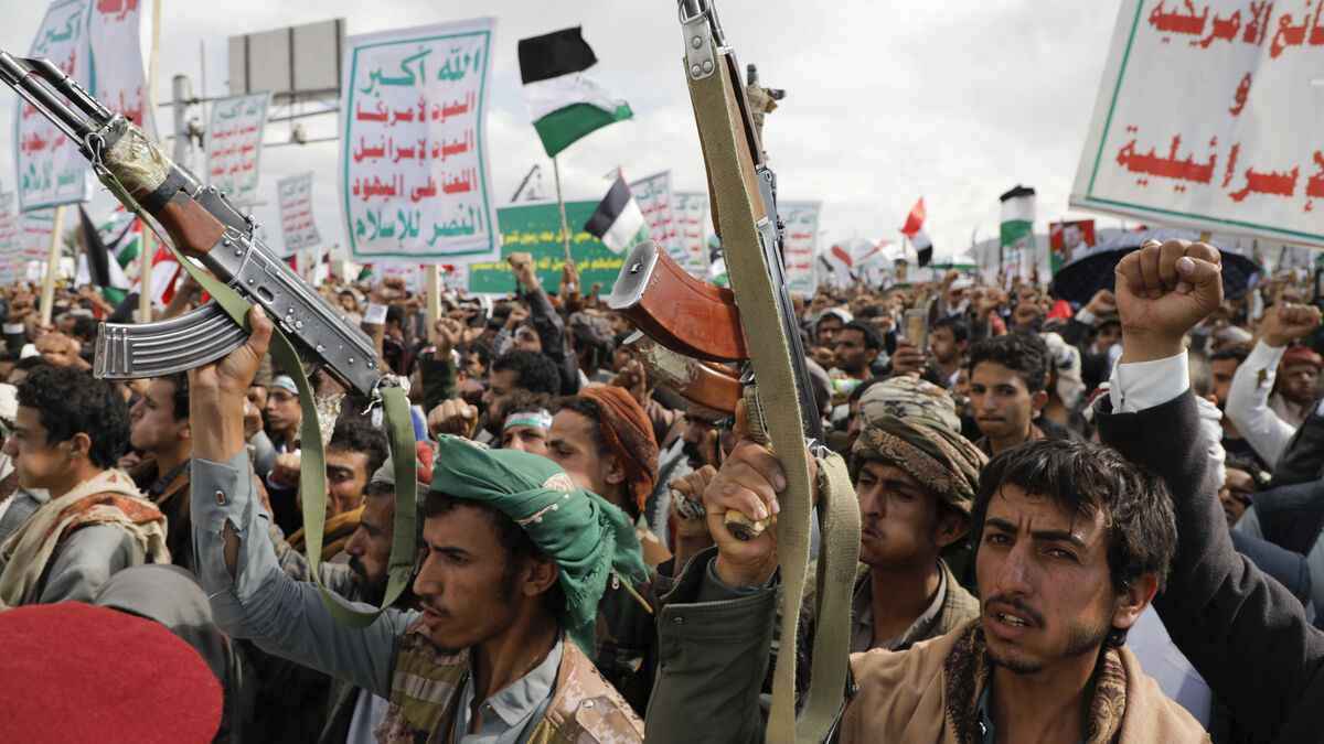 Houthi Movement: Crew members have