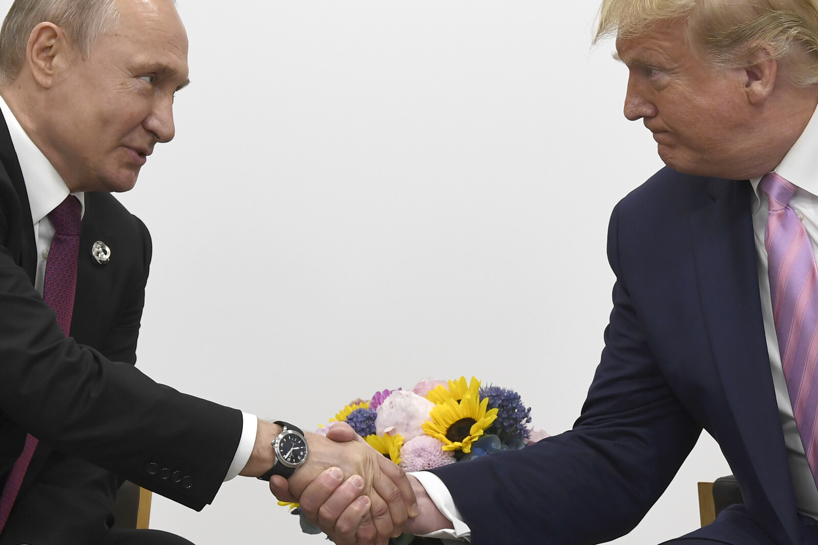Expert: Trump spreads Russian propaganda