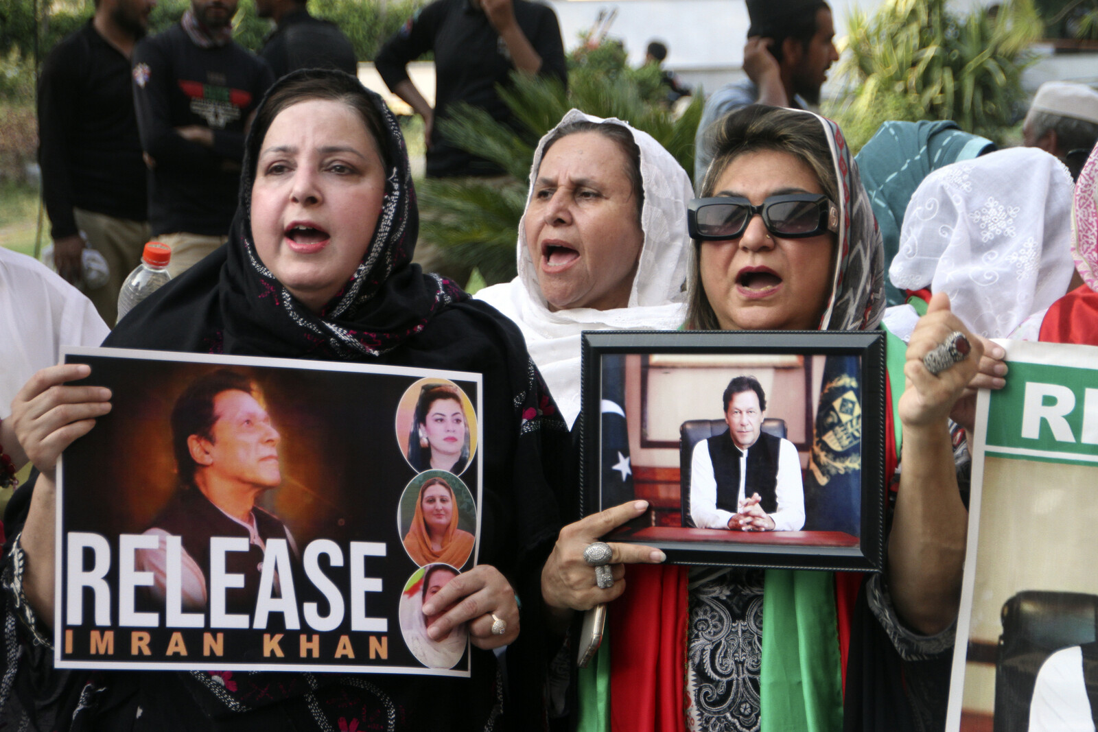 Pakistan's former leader sentenced to long prison term