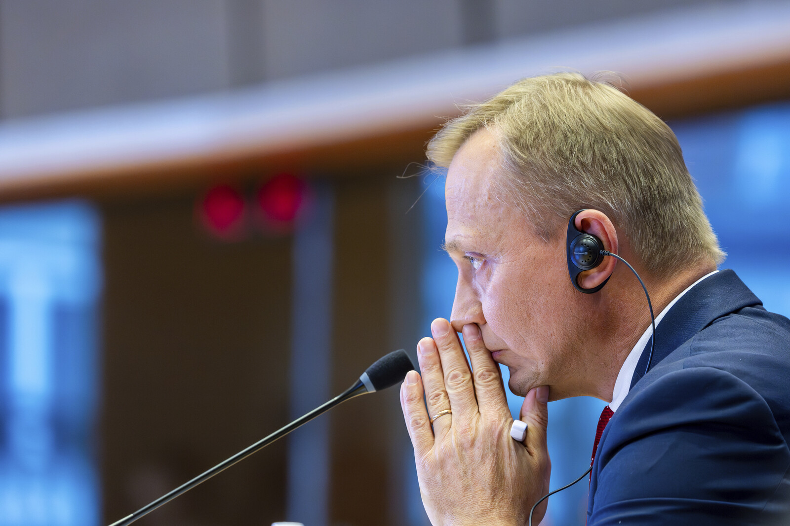 Sweden Expresses Concern Over EU