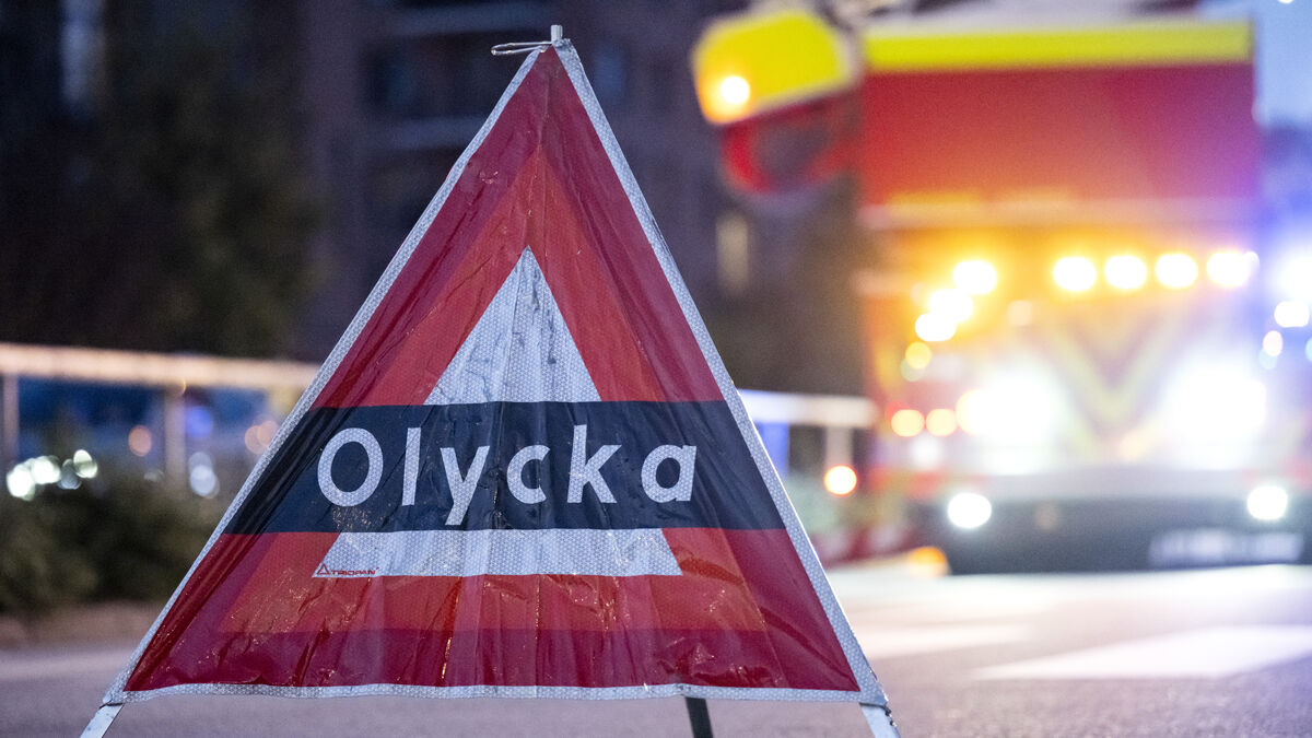 Car Plunges into Water in Grötvik, Halmstad; One Dead