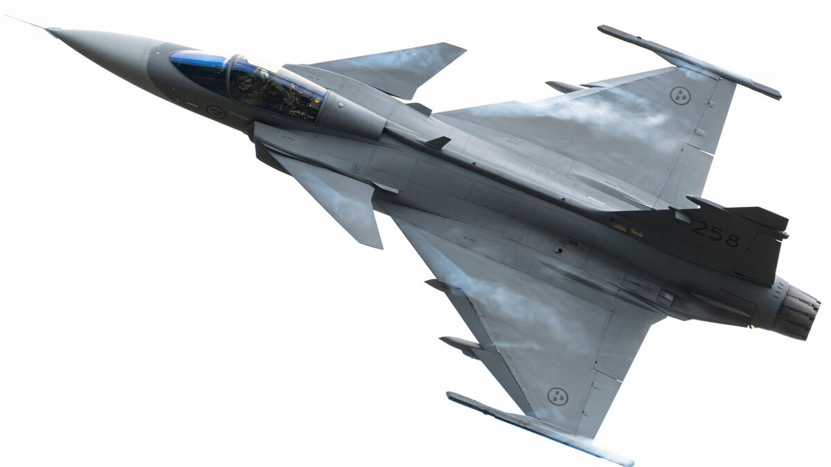 Sweden to donate Gripen fighter