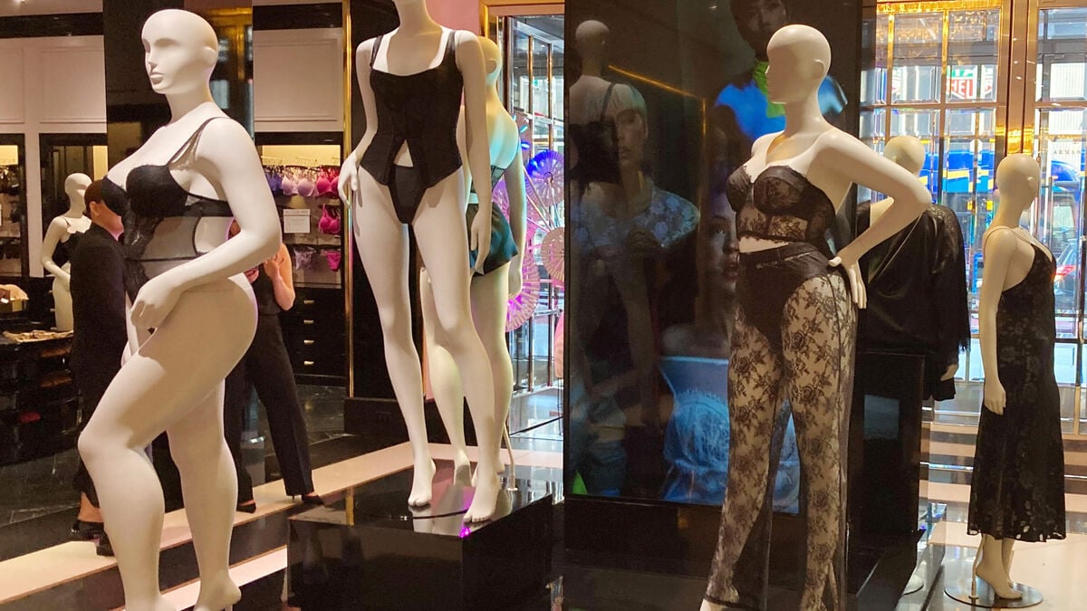 Victoria's Secret falls 20% after second-quarter sales report