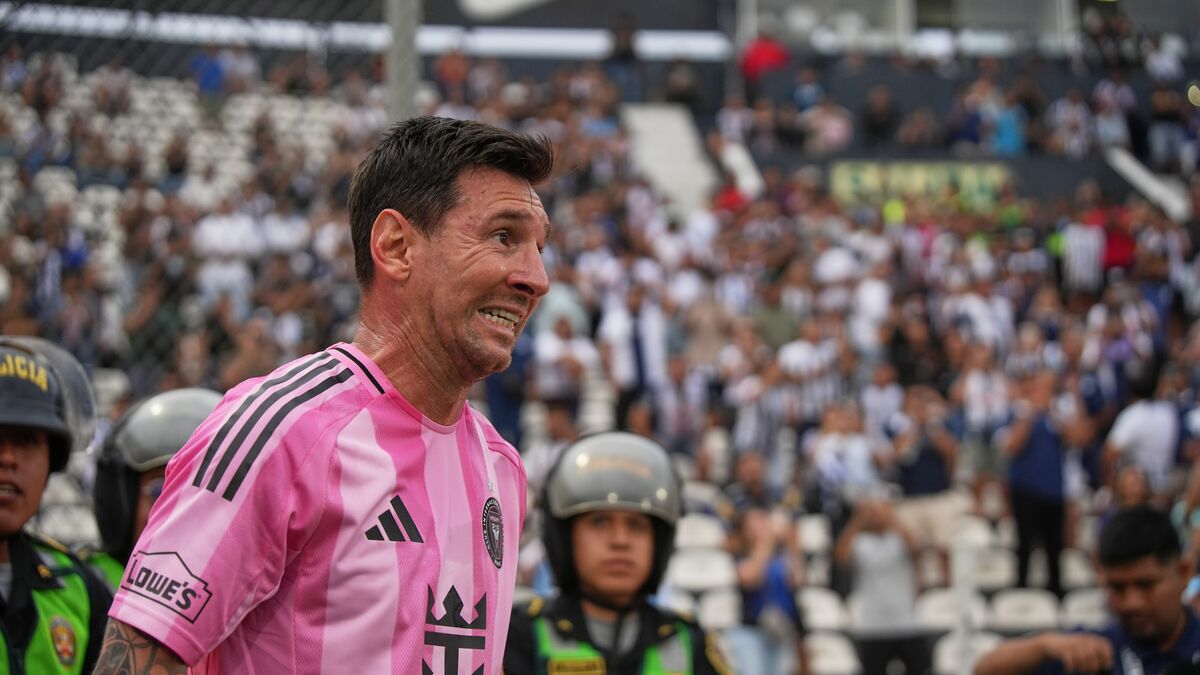 Reports: Messi to meet Trump