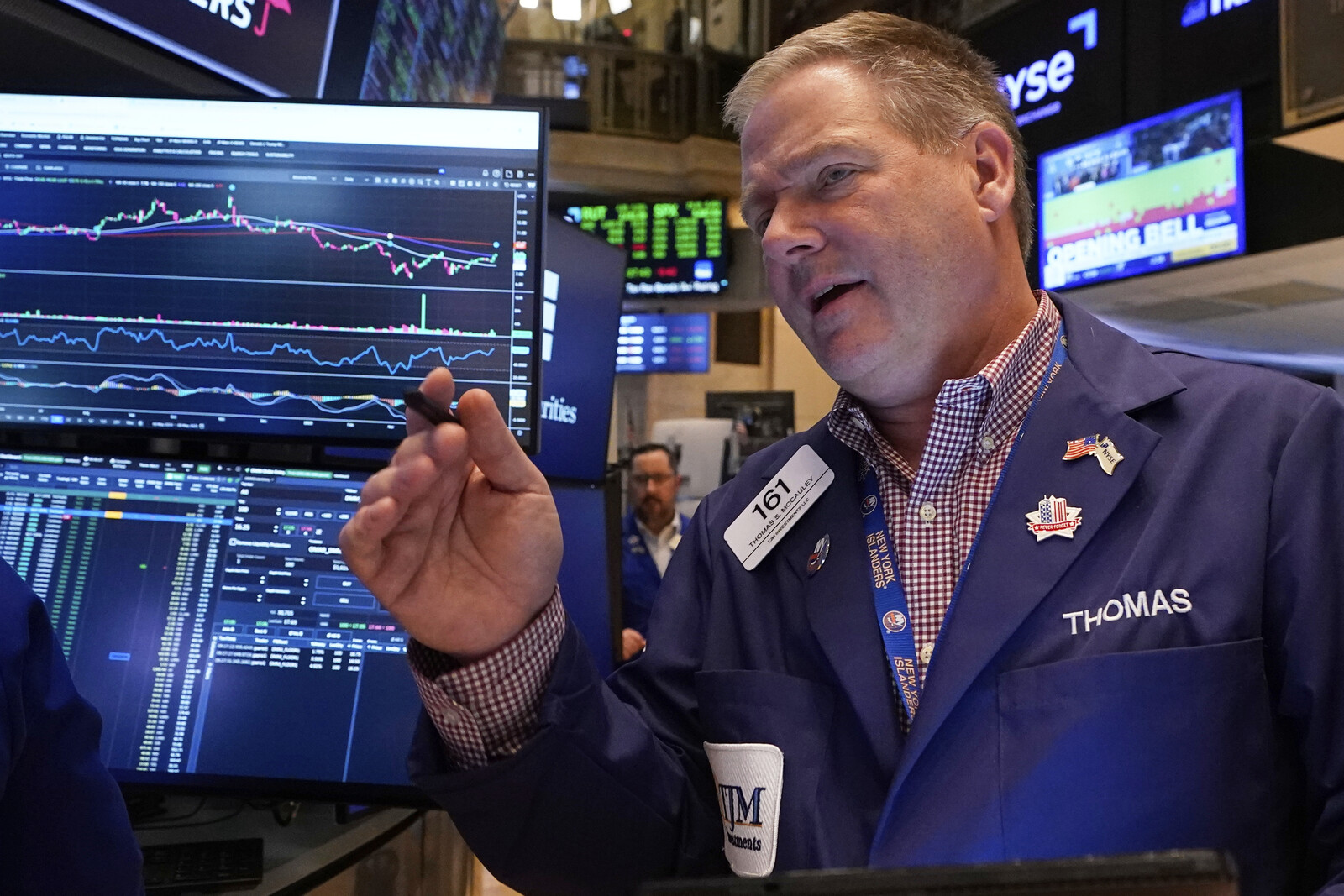 Wall Street Surges as US-China Tariff Agreement Surprises Investors