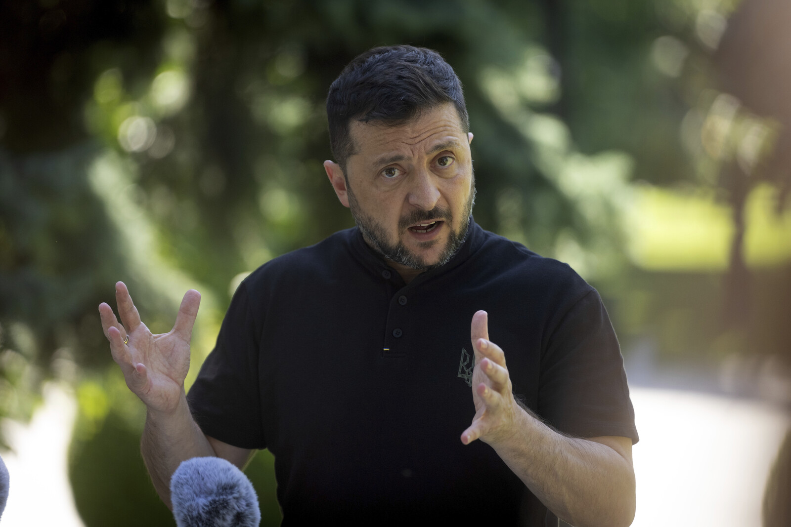 Zelenskyj to Meet European Leaders in Paris for Ukraine Summit