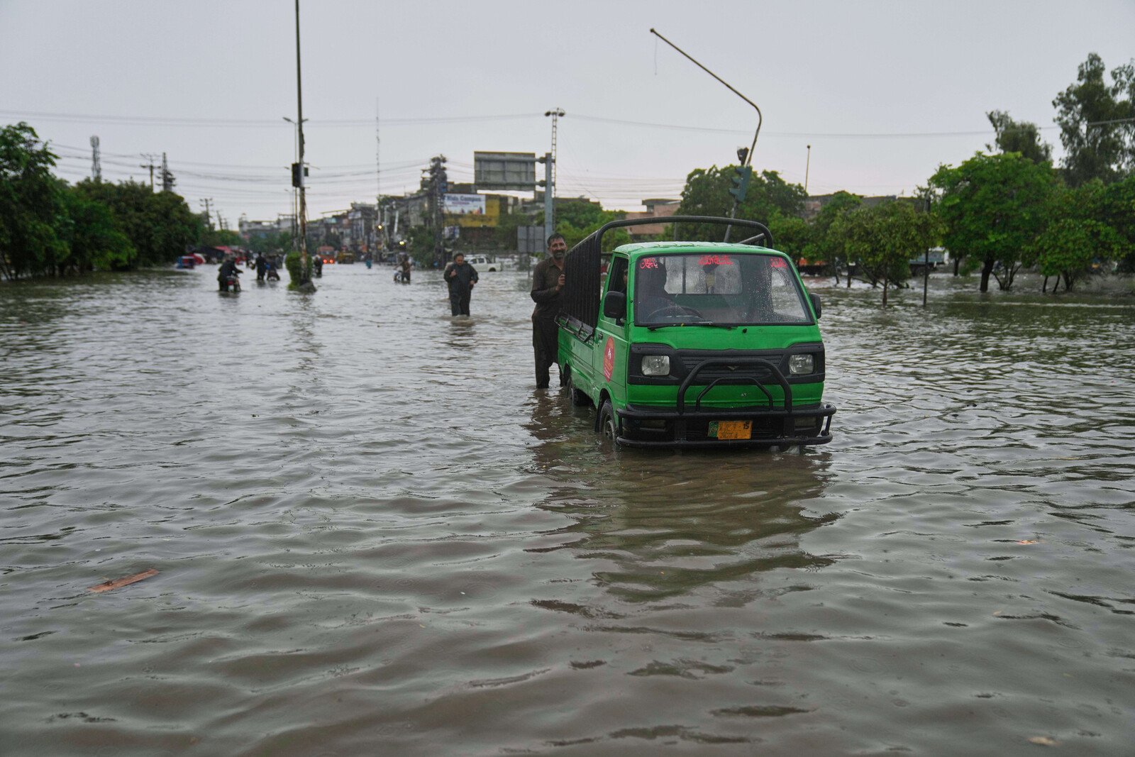 Over 300 Dead in Pakistan