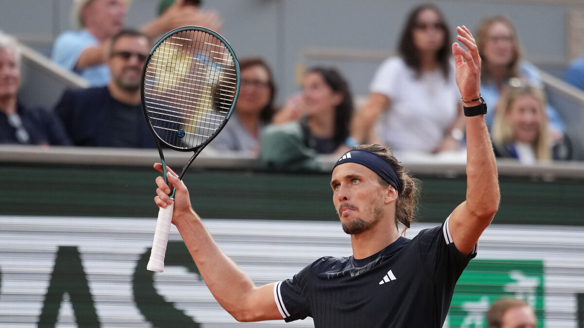 Zverev wins first Grand Slam at French Open after shock defeat of Flavio Cobolli