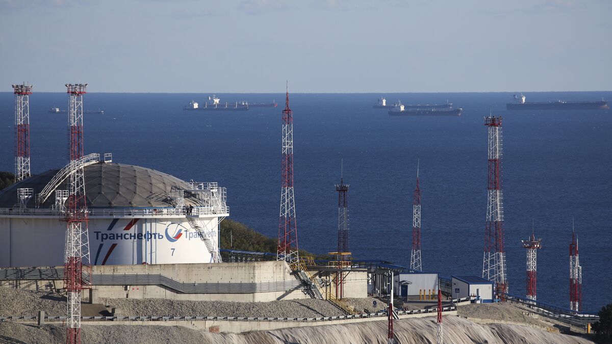 Greek oil tanker damaged in