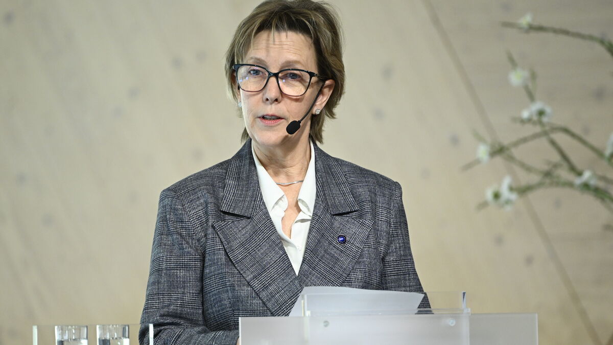 EU Proposes Savings and Investment
