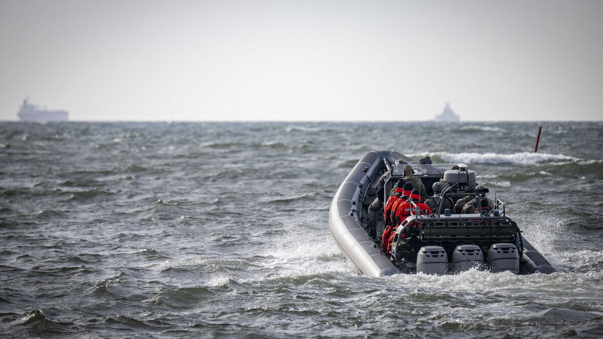 New captain of suspected shadow ship Sea Owl 1 arrested