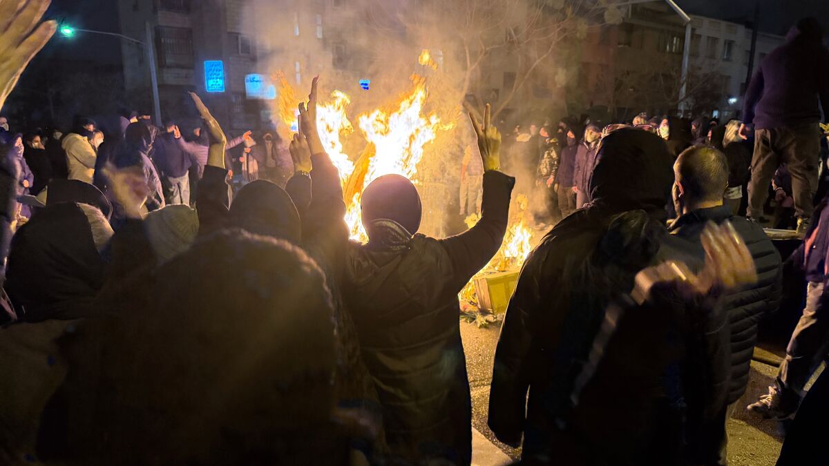 Amnesty: Protesters shot with hunting rifles