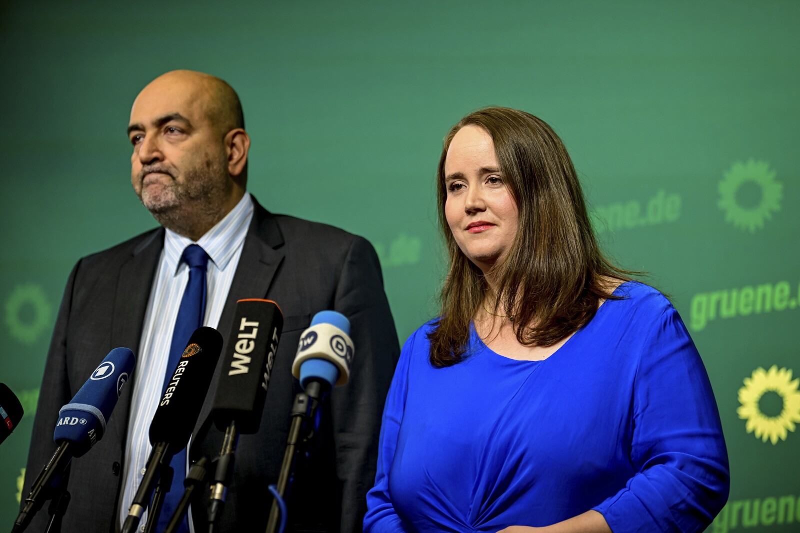 Green Party Leaders Step Down