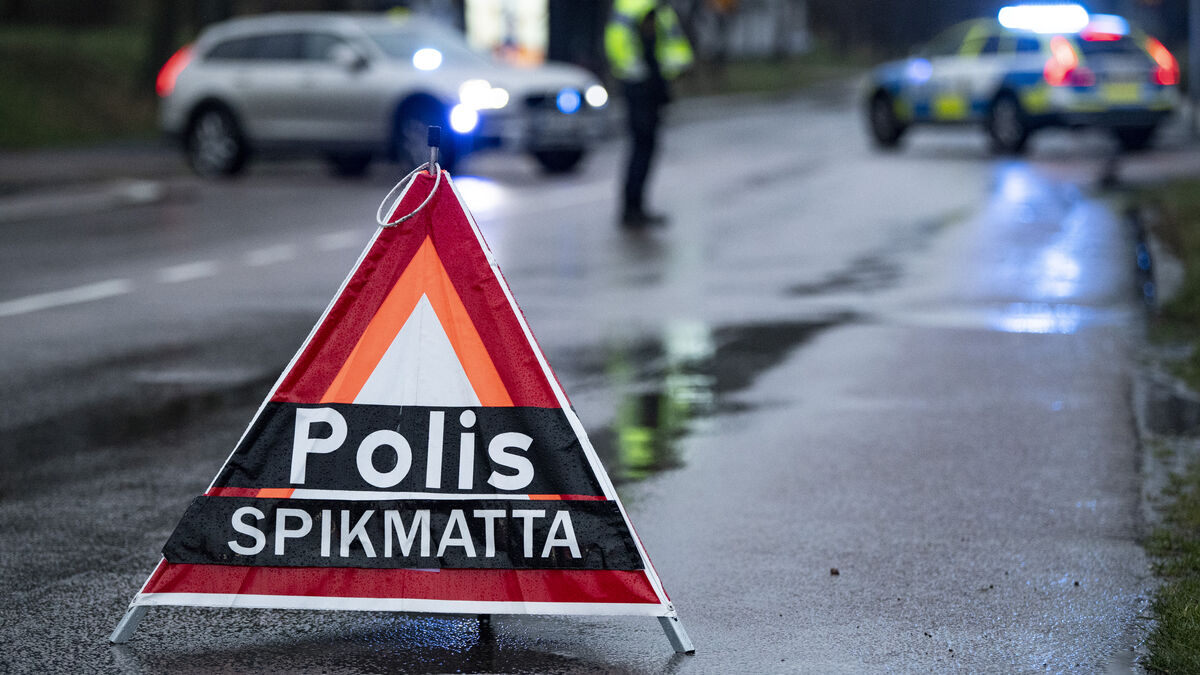 Four boys under 15 stopped