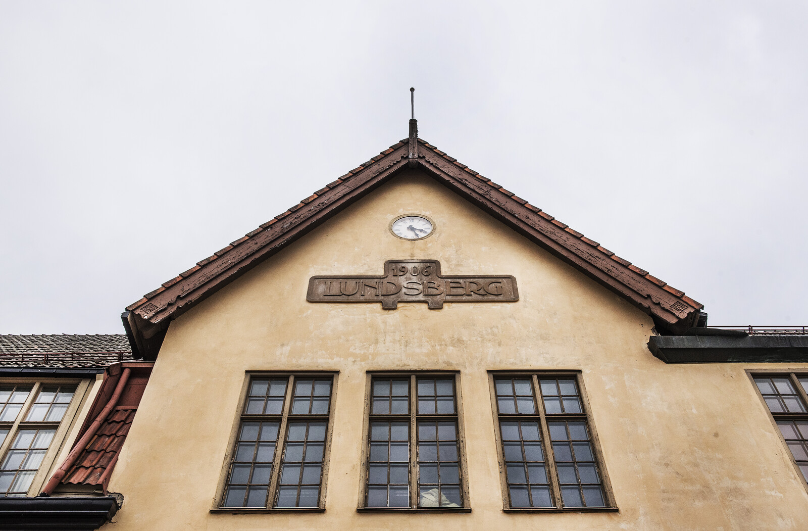Lundsberg School Faces Investigation Over Controversial Rap Battle