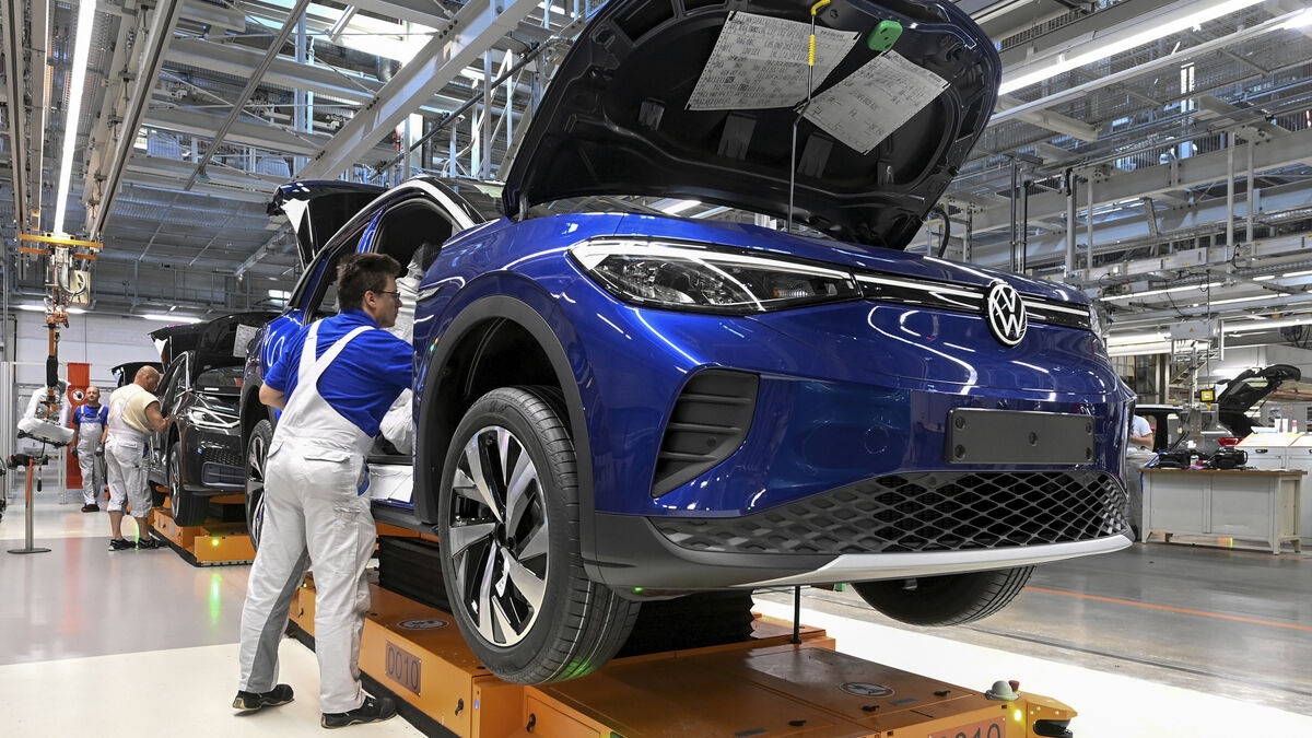 Export boost for Germany, but industrial production slows