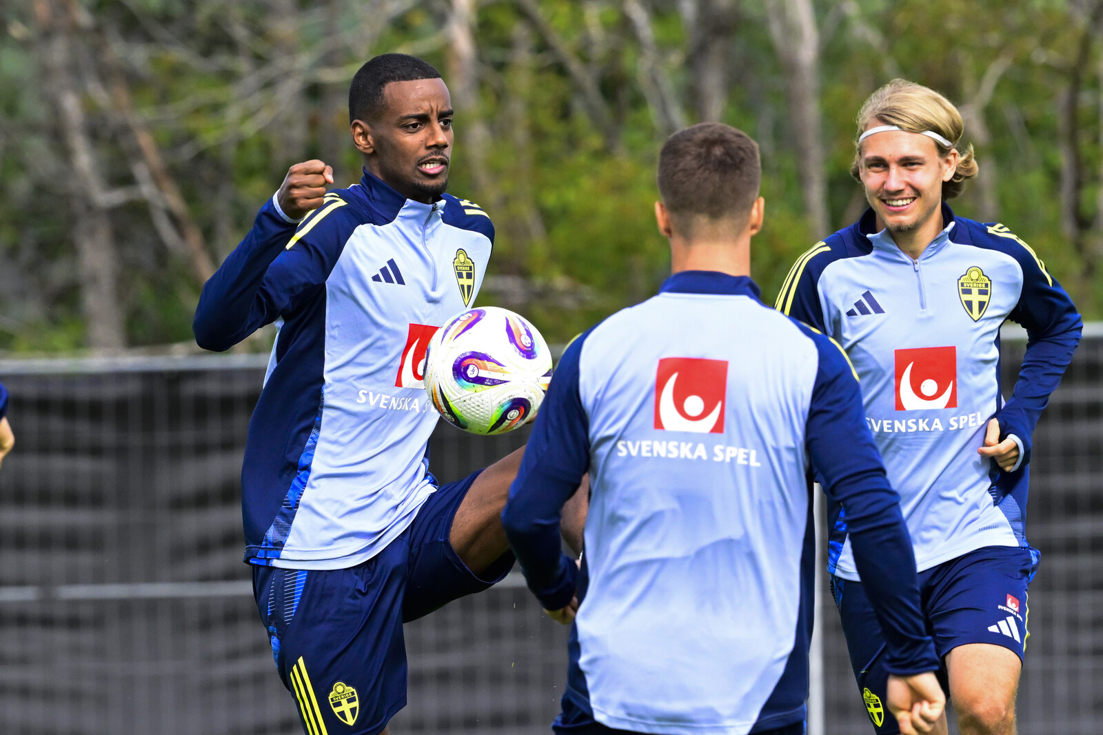 Tomasson: No Risks with Isak in World Cup Qualifier