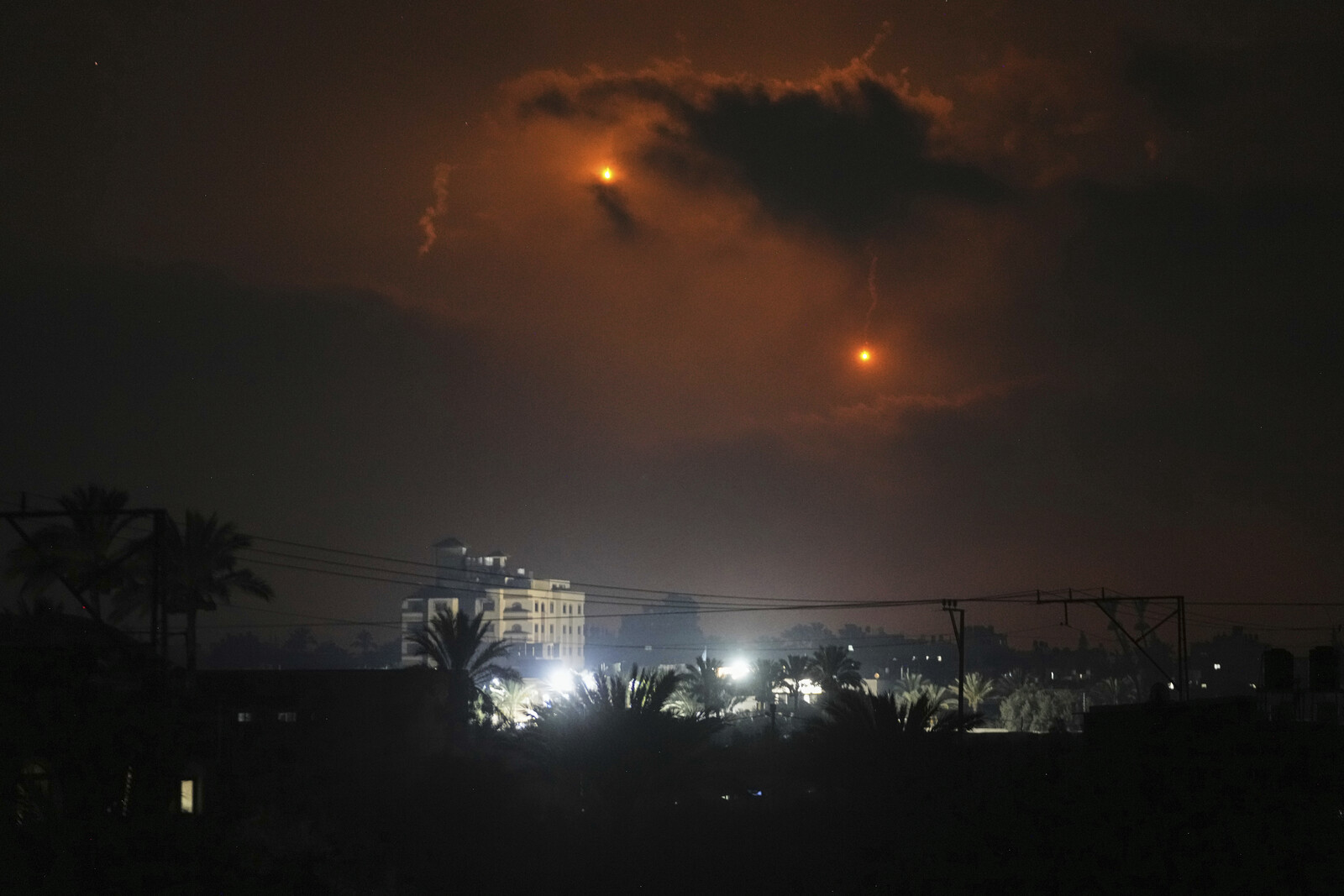 Swedish Pension Funds Linked to Israeli Company Producing White Phosphorus