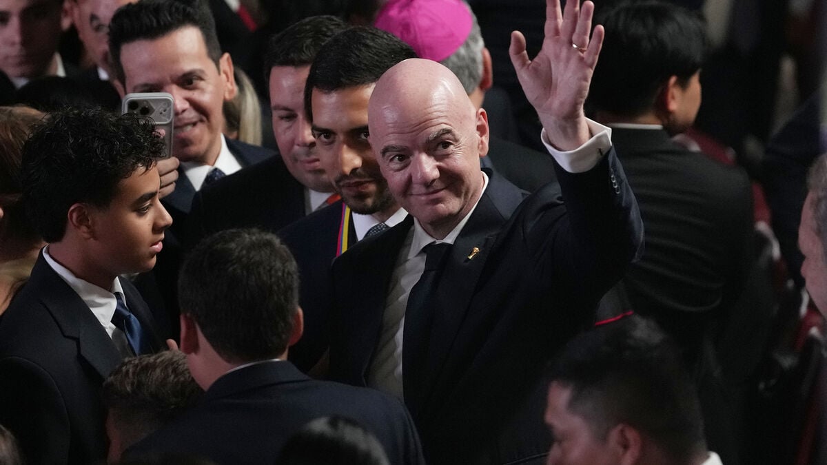Infantino defies call to stay away and appears at youth tournament in Dominican Republic