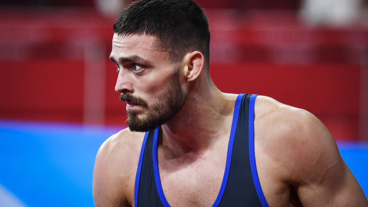 Alex Kessidis loses bronze medal