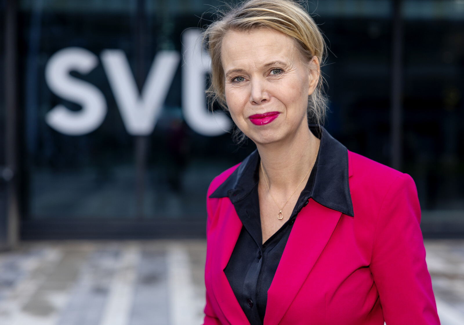 Sveriges Radio Faces Potential 400 Job Cuts Amid Funding Changes