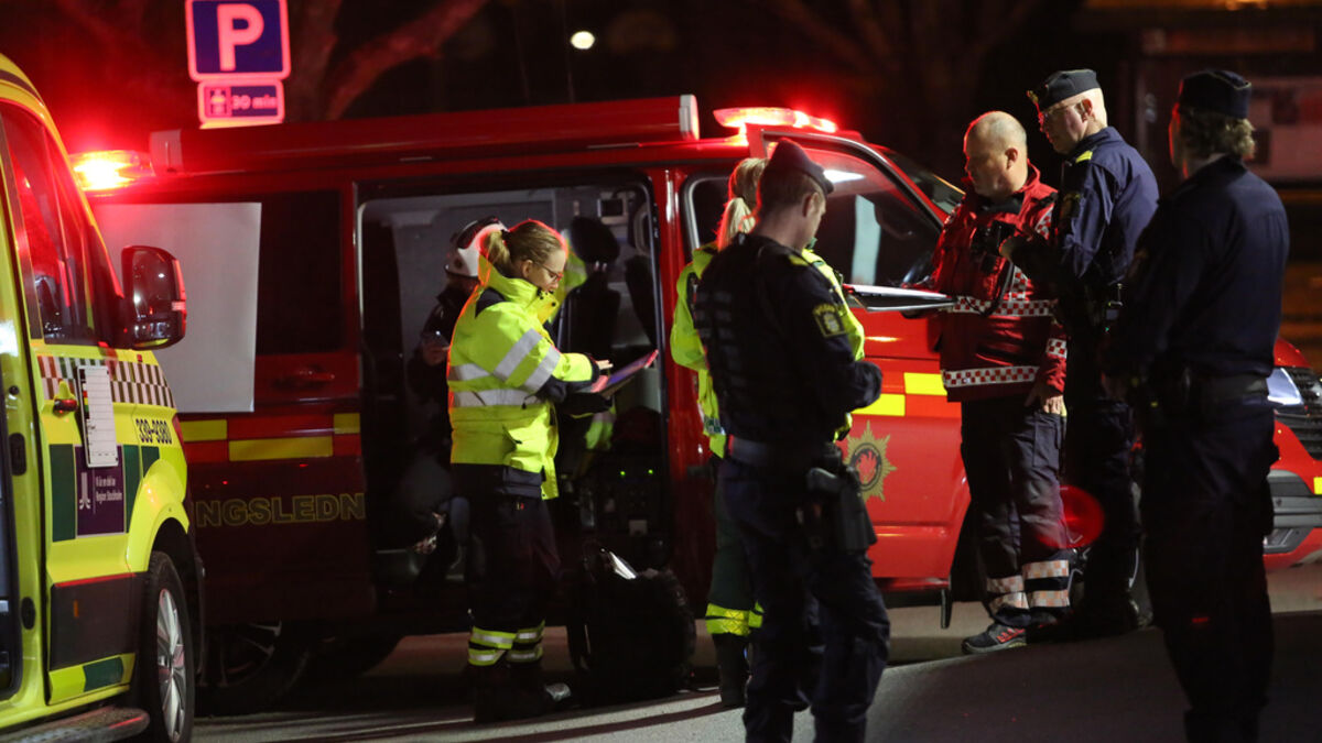 Explosion at apartment building in Ronna, Södertälje